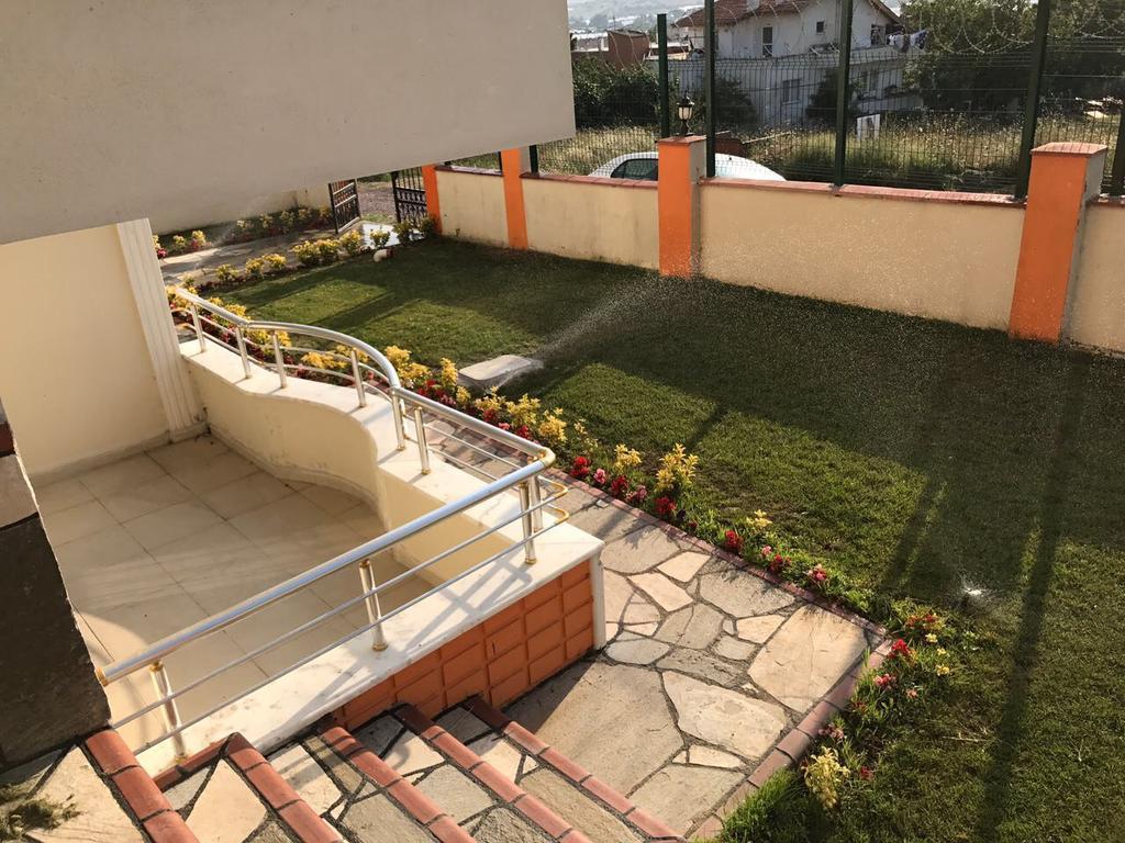 Yalova Apartments エクステリア 写真
