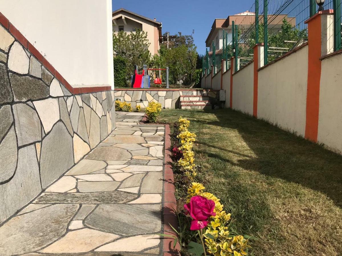 Yalova Apartments エクステリア 写真