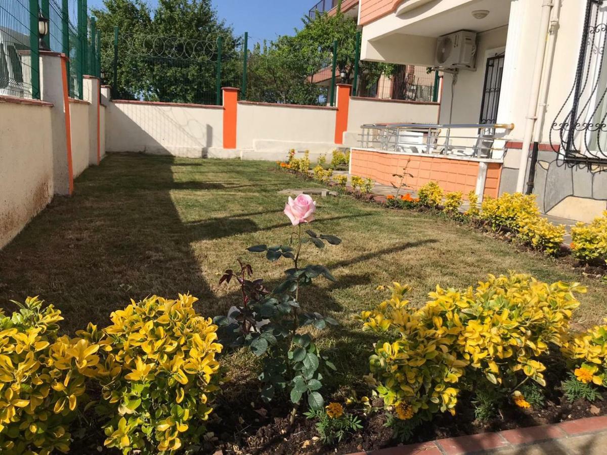 Yalova Apartments エクステリア 写真
